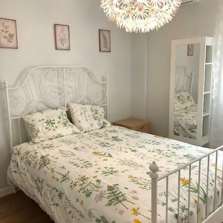 Casa De Espejos Apartman Córdoba